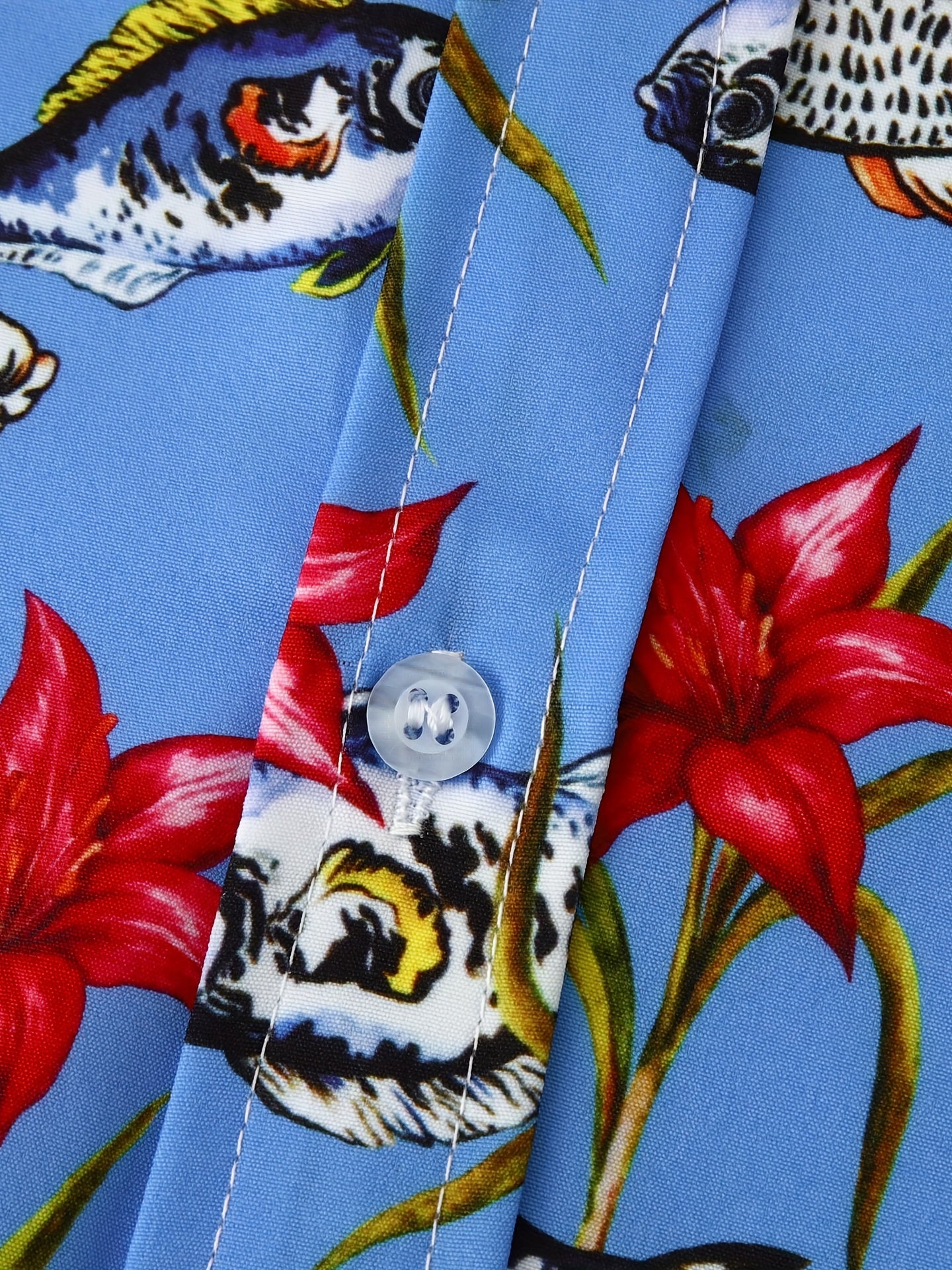 Mens Palm Tree & Lobster Paradise Short Sleeve Hawaiian Shirt - Lightweight, Comfortable, Perfect for Summer Beach Vacations