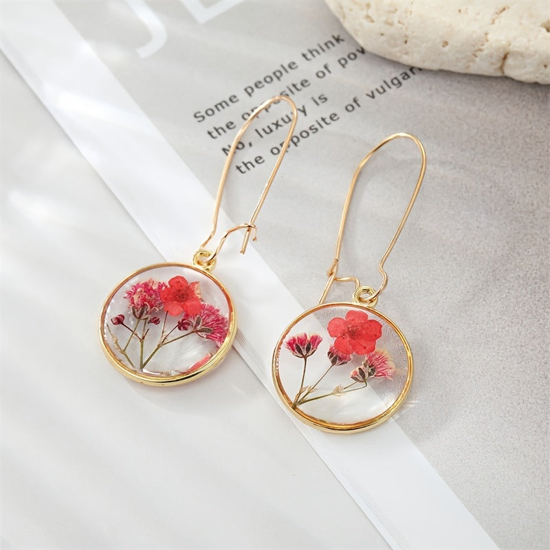 Exquisite Dried Flower Leaf Pendant Earrings - Delicate Artificial Plant Drop Dangle Jewelry for Women - Hypoallergenic Ear Studs with Leaf-Shaped Design and Natural Look