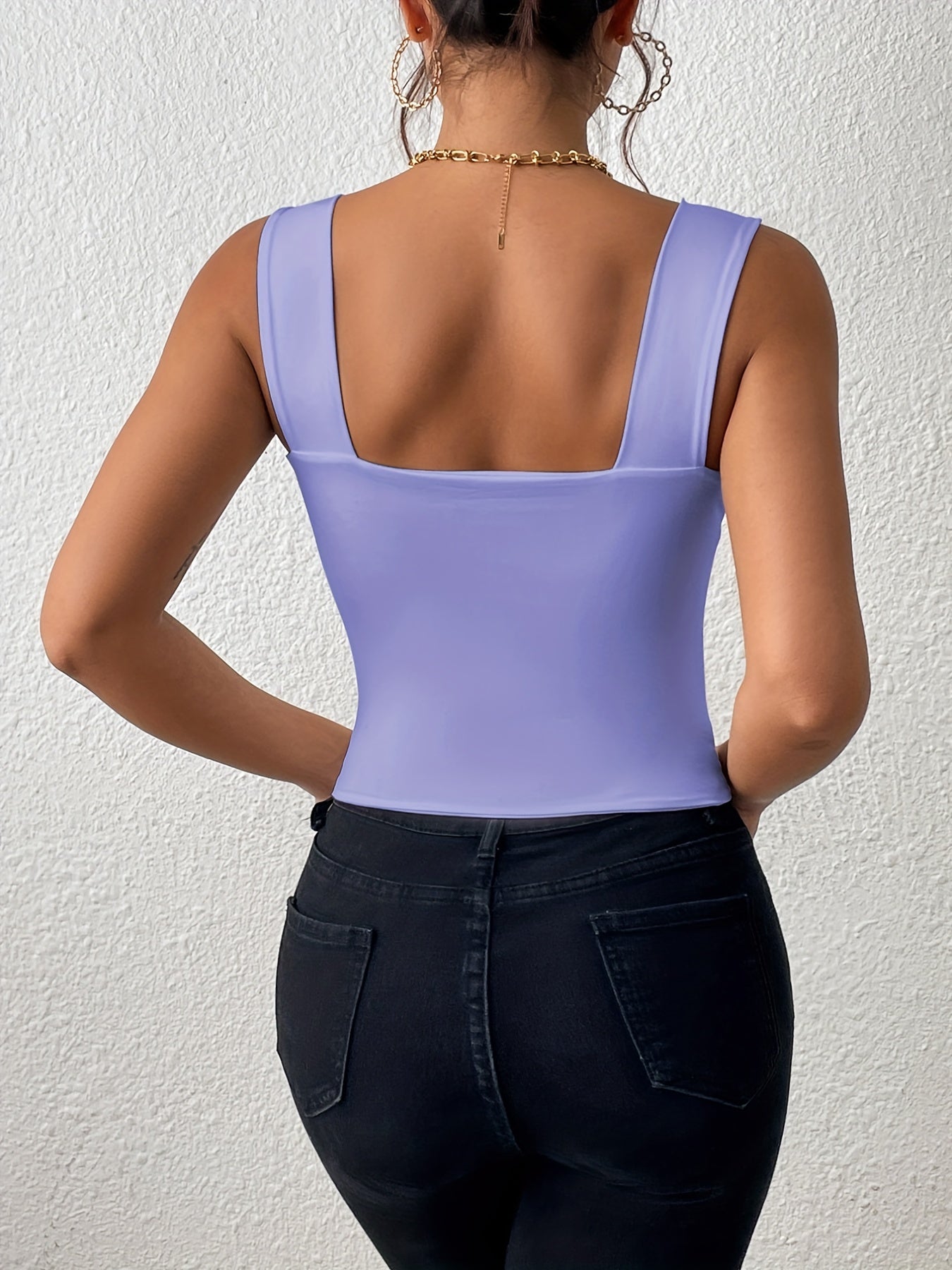 Stretchy Women's Crop Tank Top - Casual Everyday Essential - Soft, Breathable, Sleeveless, Solid Color, Comfortable, Relaxed Fit, Women's Clothing