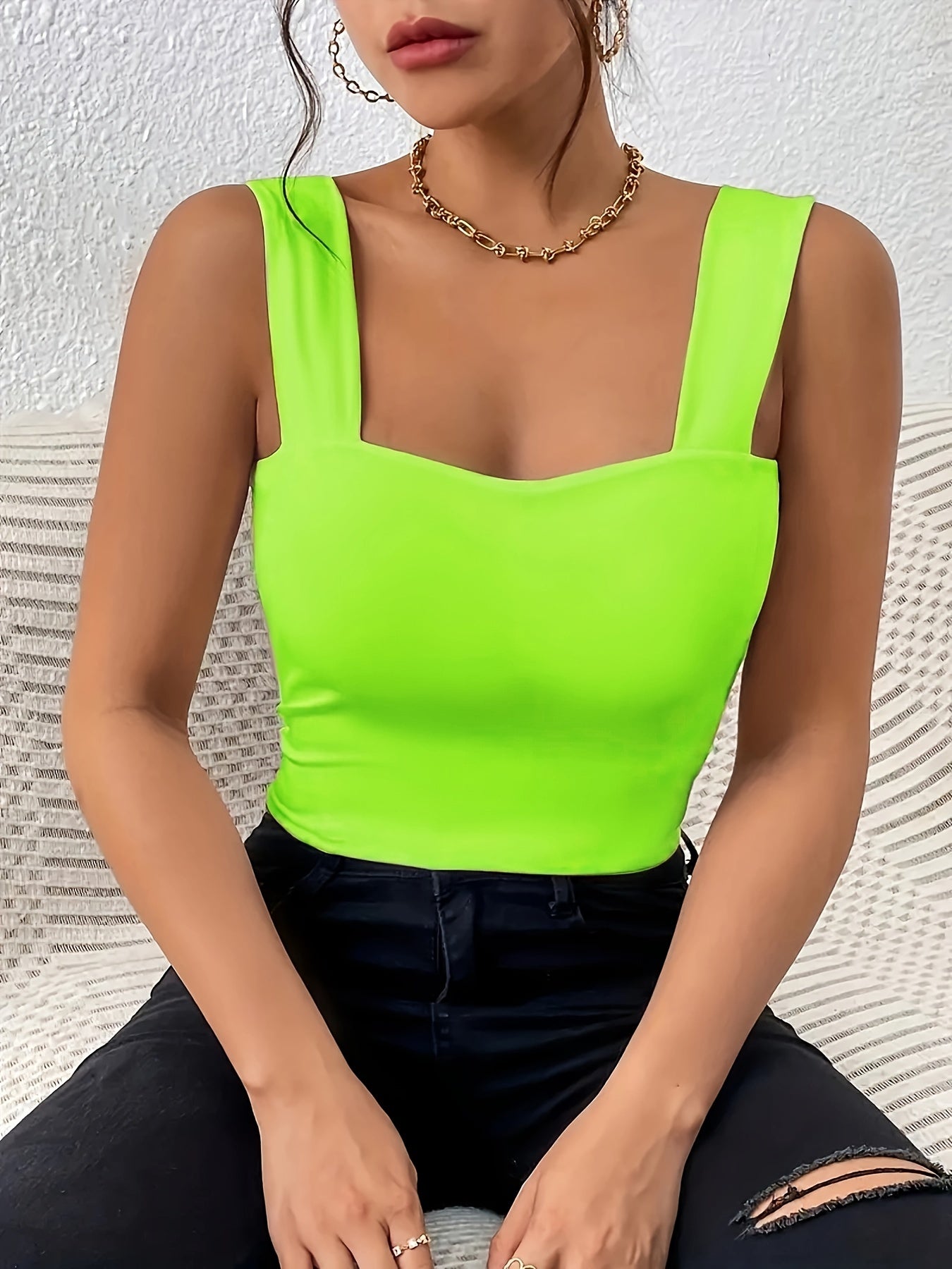 Stretchy Women's Crop Tank Top - Casual Everyday Essential - Soft, Breathable, Sleeveless, Solid Color, Comfortable, Relaxed Fit, Women's Clothing