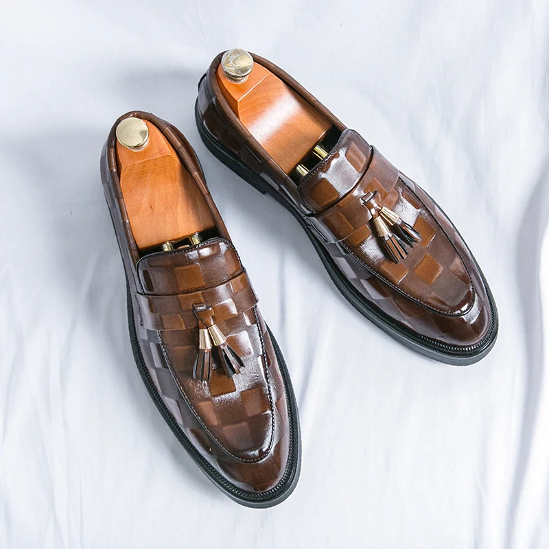 Fashion Business Chequer Loafers Men's Slip-On Brown Office Moccasins Male Dress Shoes Career Black Leather Shoes Plus Size38-47