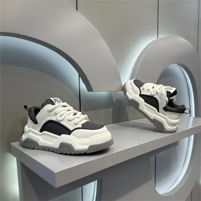 Designer Style Men Shoes White Comfortable Thick Platform Sneakers Fashion Casual Shoes Men 2025 New Brand Sports Trainers Tenis