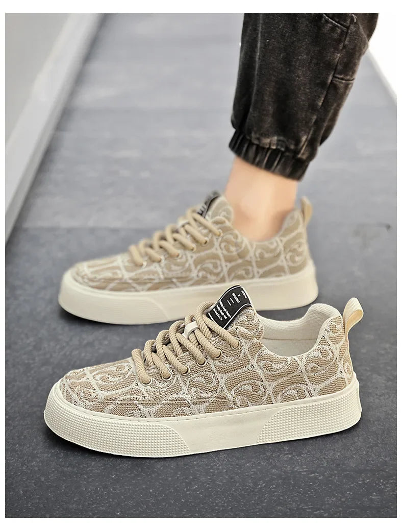 Casual Men's Canvas Shoes 2025 New Designer Men Skateboard Shoes Outdoor Breathable Flats Lace Up Walking Shoe Zapatillas Hombre