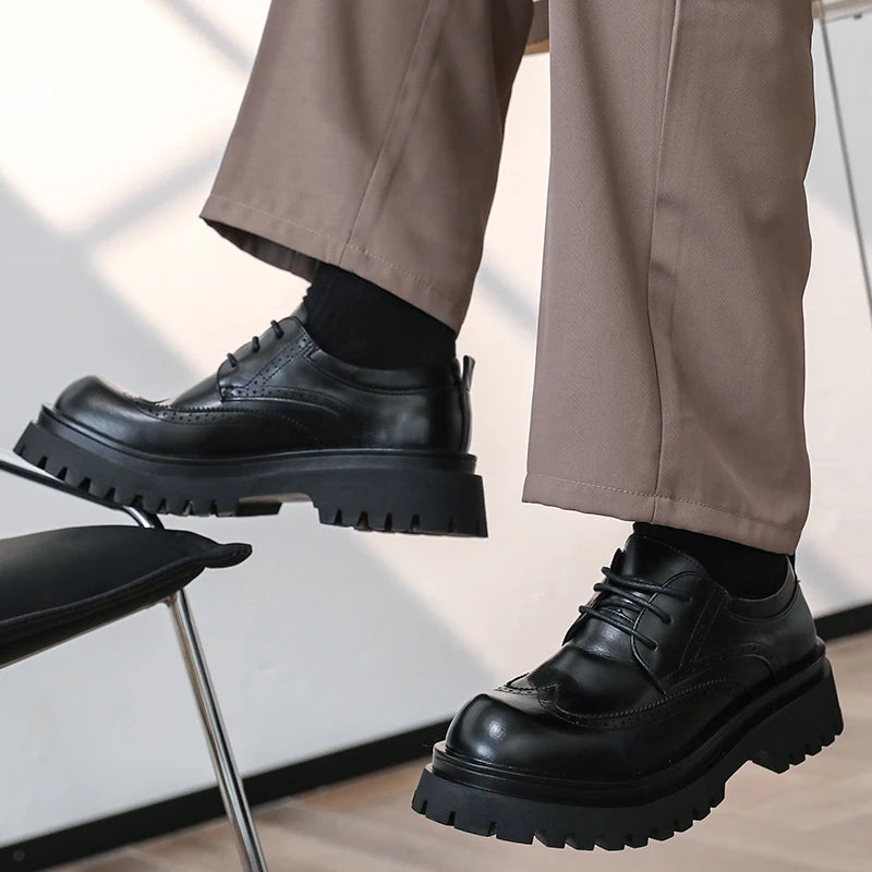 British Style Men's Block Shoes Thick Soled Durable for Office Interviews Formal Shoes Retro Brown Men's Shiny Leather Shoes