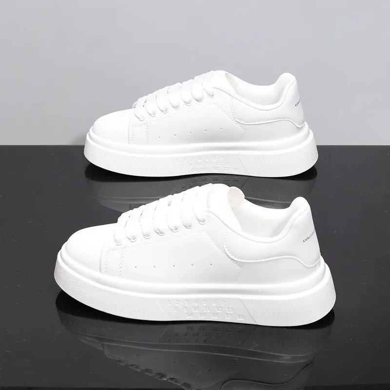Fashion Men Skateboarding shoes Casual Sport Shoes Platform Sneakers Outdoor Breathable White Running Shoes Women Tennis Shoes