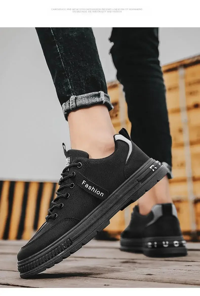 Men's new breathable labor protection shoes, men's trendy and versatile anti slip sports board shoes, workwear shoes