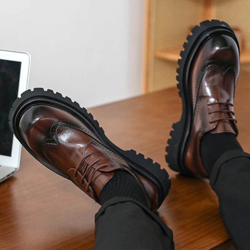 British Style Men's Block Shoes Thick Soled Durable for Office Interviews Formal Shoes Retro Brown Men's Shiny Leather Shoes