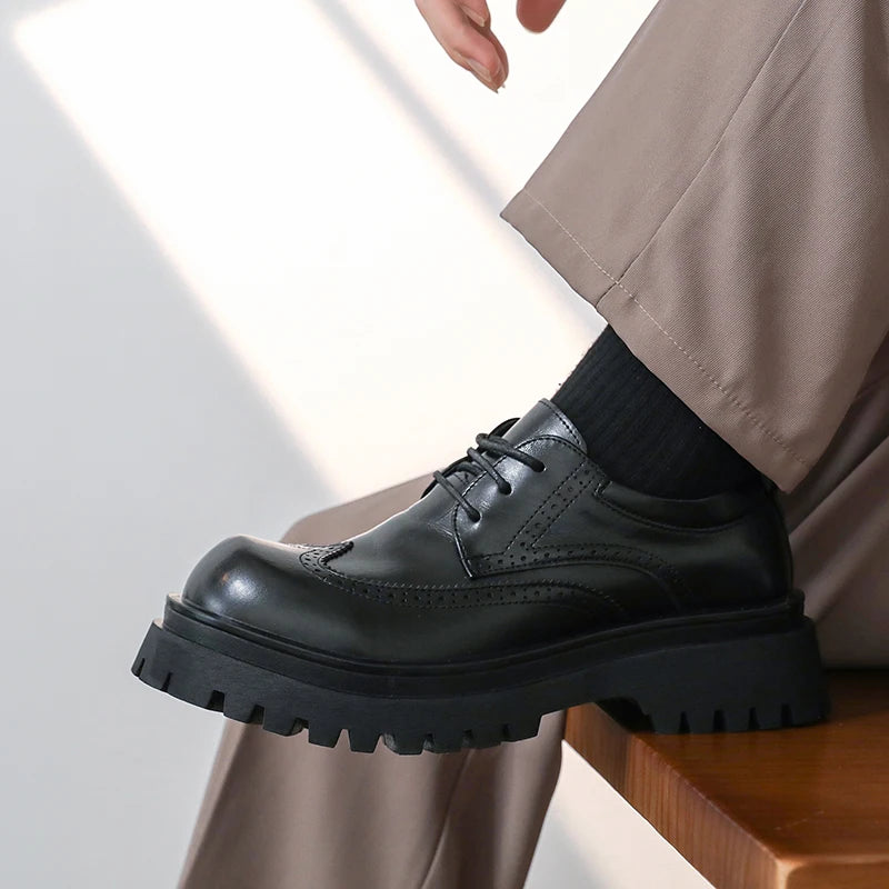 British Style Men's Block Shoes Thick Soled Durable for Office Interviews Formal Shoes Retro Brown Men's Shiny Leather Shoes