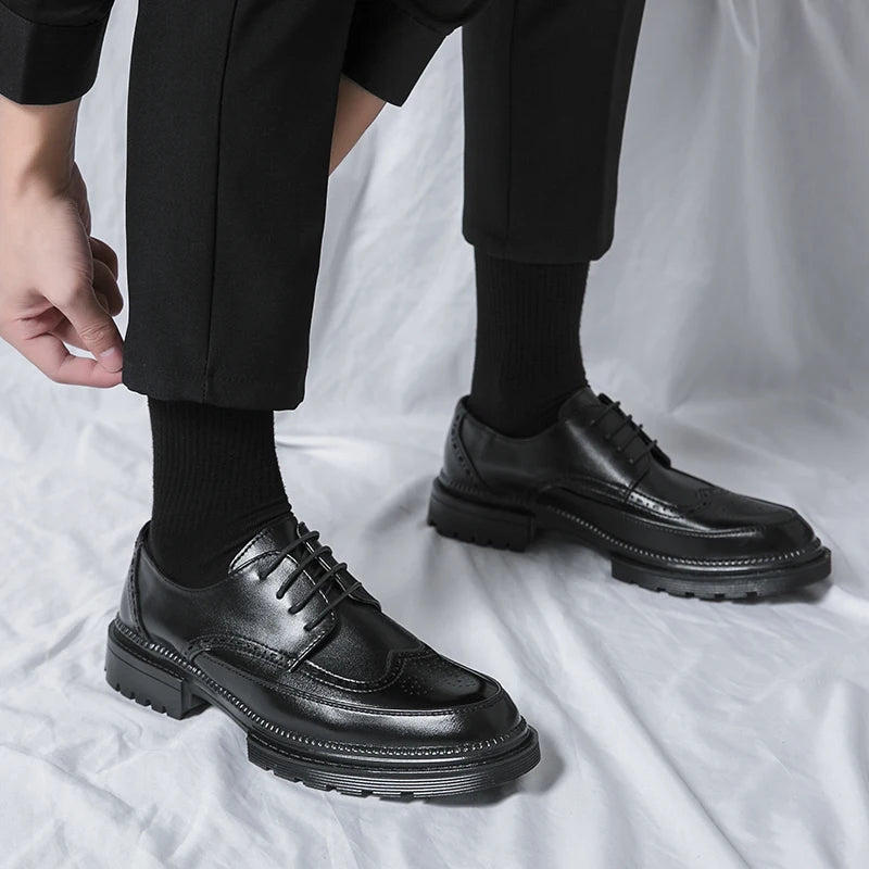 Men's leather shoes, Italian brand, versatile for business, formal wear, casual, high-quality brown, classic block shoes.