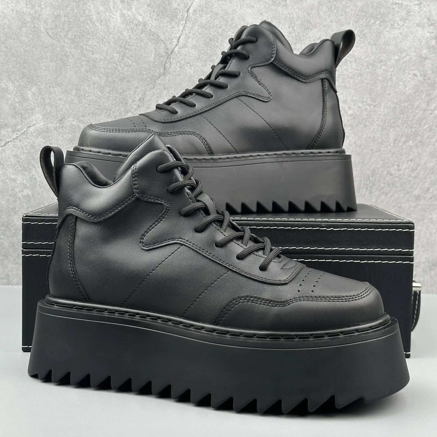 2025 New Mens Shoes High Top Male Sneakers Leather Platform Shoes Comfortable Outdoor Men Running Shoes Breathable Tenis Hombres