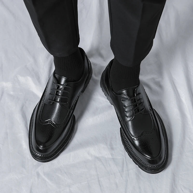 Men's leather shoes, Italian brand, versatile for business, formal wear, casual, high-quality brown, classic block shoes.