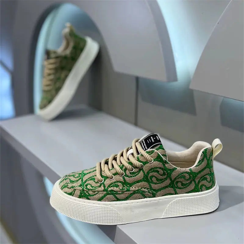 Men's Shoes Spring New Versatile Canvas Shoes Low Cut Casual Board Shoes Design Sense Sports Shoe Sneakers Men Zapatos Casuales