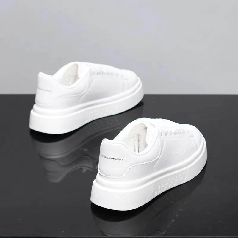 Fashion Men Skateboarding shoes Casual Sport Shoes Platform Sneakers Outdoor Breathable White Running Shoes Women Tennis Shoes