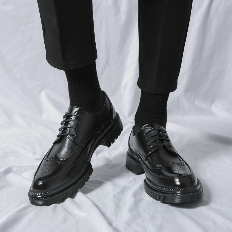 Men's leather shoes, Italian brand, versatile for business, formal wear, casual, high-quality brown, classic block shoes.