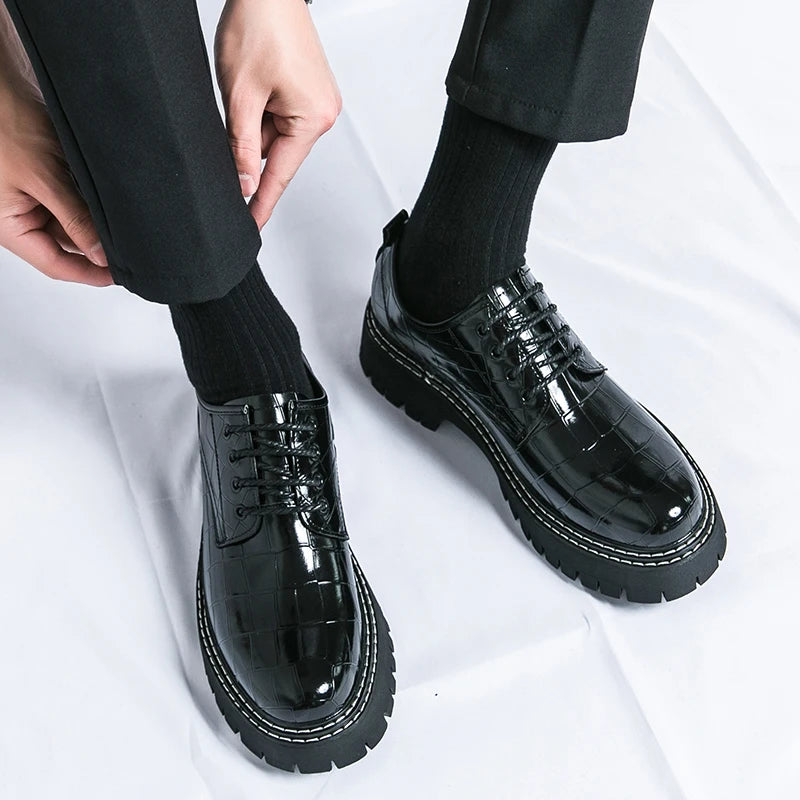 Fashion Thick Bottom Man Oxford Footwear Lace-Up Outdoor Male Shoes Fashion Casual Shoes Artificial Leather Mens Business Shoes