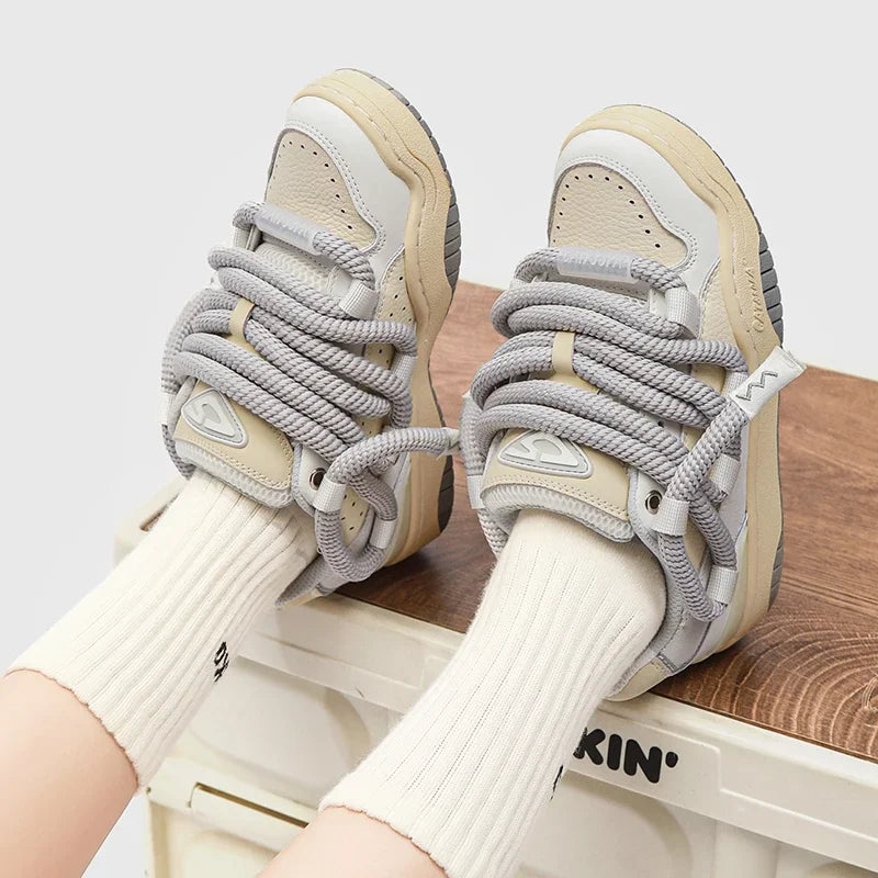 High Quality Men's Safety Walking Shoes Men Sneakers Casual Shoes Men Casual Denim Canvas Shoes Platform Outdoor Sport Shoes