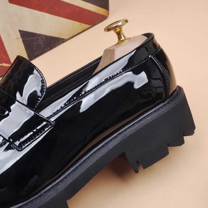men's fashion wedding party dress patent leather shoes slip-on lazy shoe black trend platform loafers gentleman sneakers zapatos