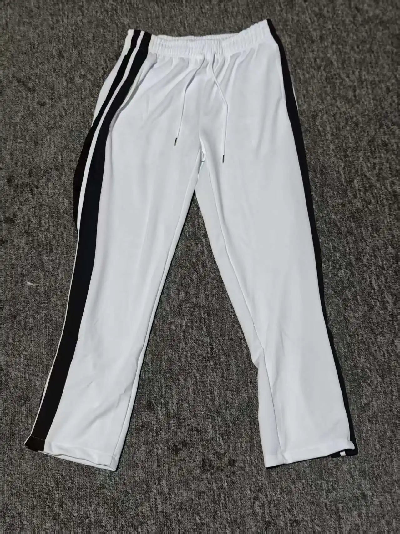 Men's outdoor sports and fitness casual pants, with multiple buttons on the side, fashionable and versatile loose straight-leg p