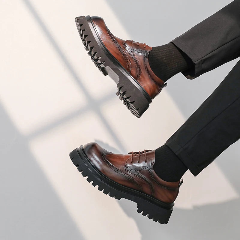 British Style Men's Block Shoes Thick Soled Durable for Office Interviews Formal Shoes Retro Brown Men's Shiny Leather Shoes