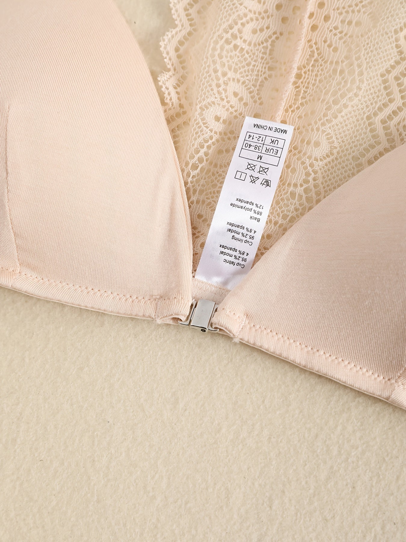 Triangle Cups Front Buckle Bras, Lace Stitching Beauty Back Bra With Removable Pads, Women's Lingerie & Underwear