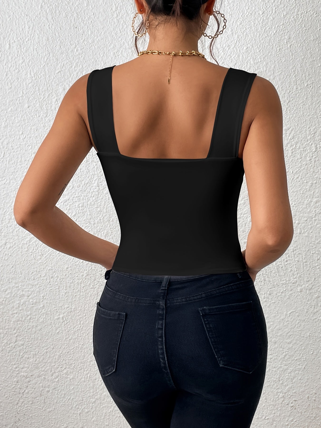 Stretchy Women's Crop Tank Top - Casual Everyday Essential - Soft, Breathable, Sleeveless, Solid Color, Comfortable, Relaxed Fit, Women's Clothing