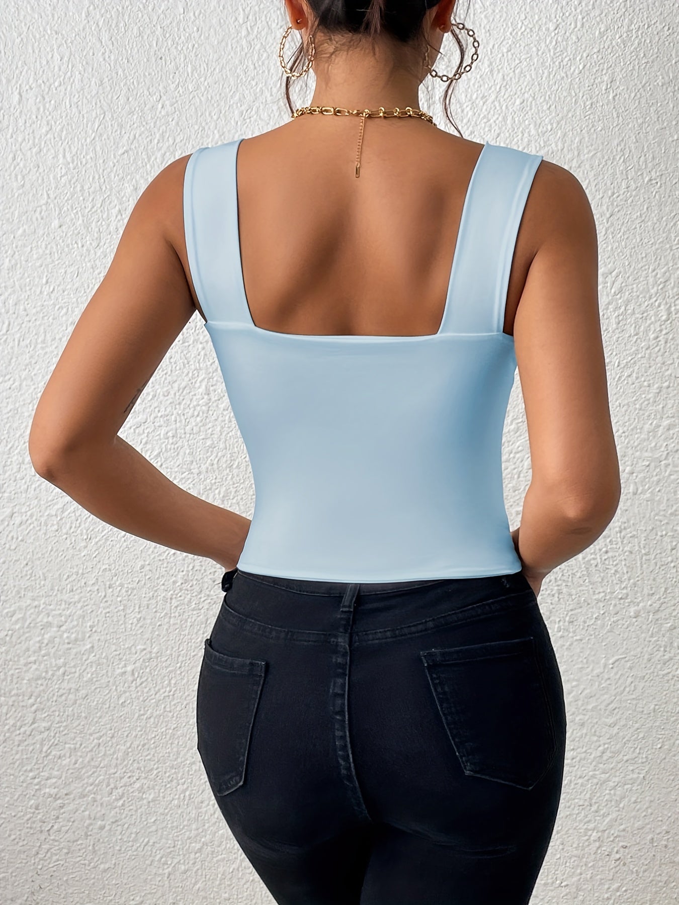 Stretchy Women's Crop Tank Top - Casual Everyday Essential - Soft, Breathable, Sleeveless, Solid Color, Comfortable, Relaxed Fit, Women's Clothing