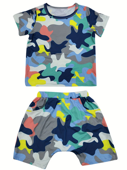 Boys Fashionable Camouflage Two-piece Set - Lightweight T-shirt & Shorts for Summer Playtime - Trendy & Comfortable Everyday Wear
