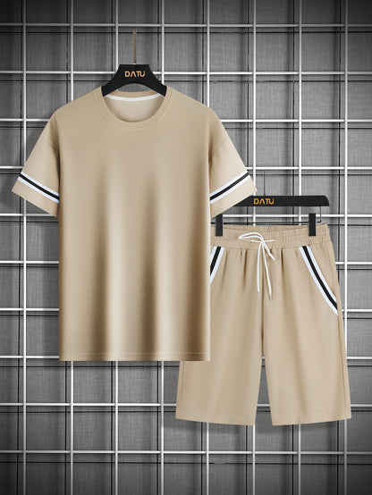 Men's 2 Piece Outfits, Solid Color, Faux Two-Piece Casual Graphic Crew Neck T-shirt And Loose Drawstring Shorts Set, Men’s Clothing