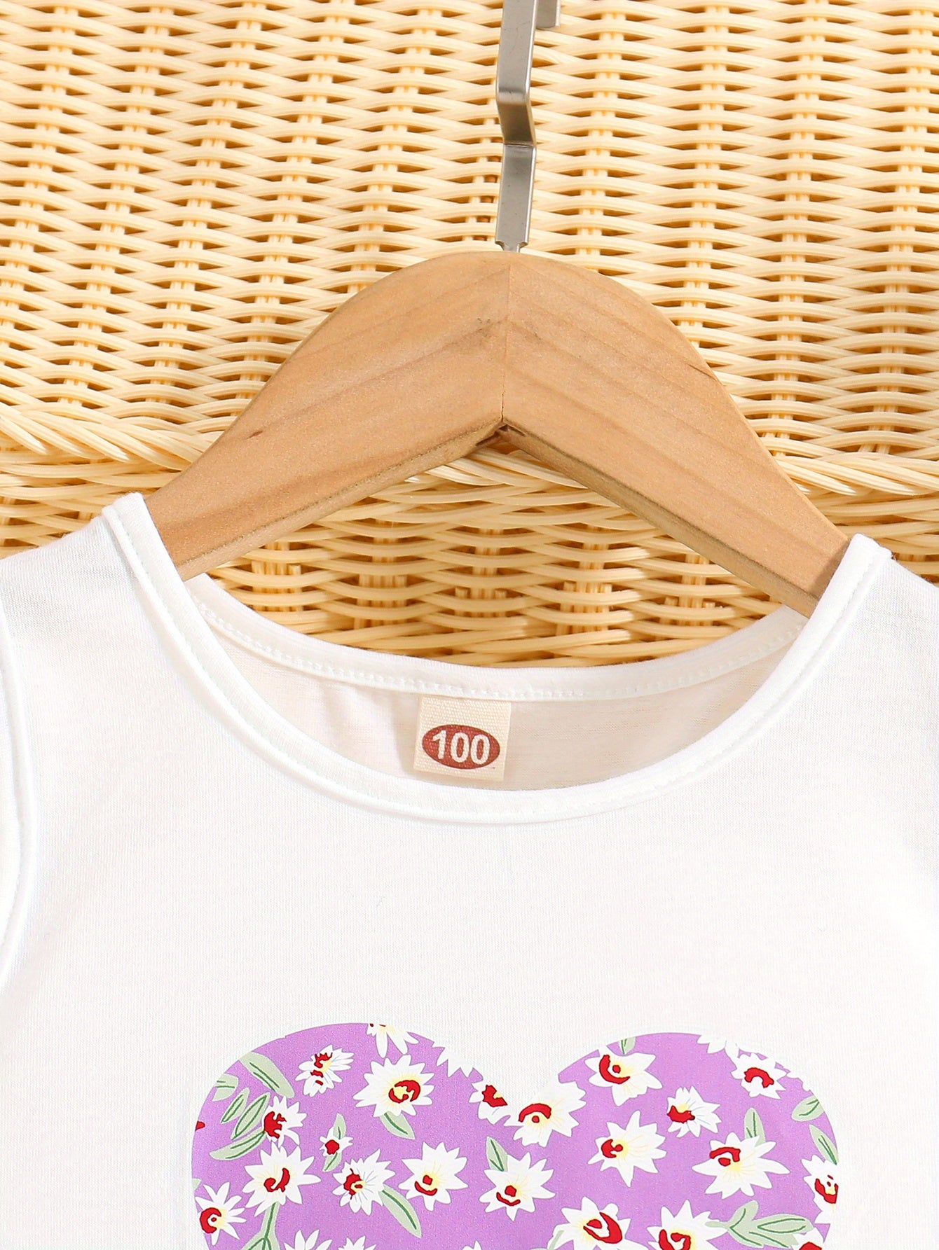 Girls 2pcs Round Neck Sleeveless Tank Top & Elastic Waist Shorts With Belt Floral Love Print Casual Kids Clothes Summer