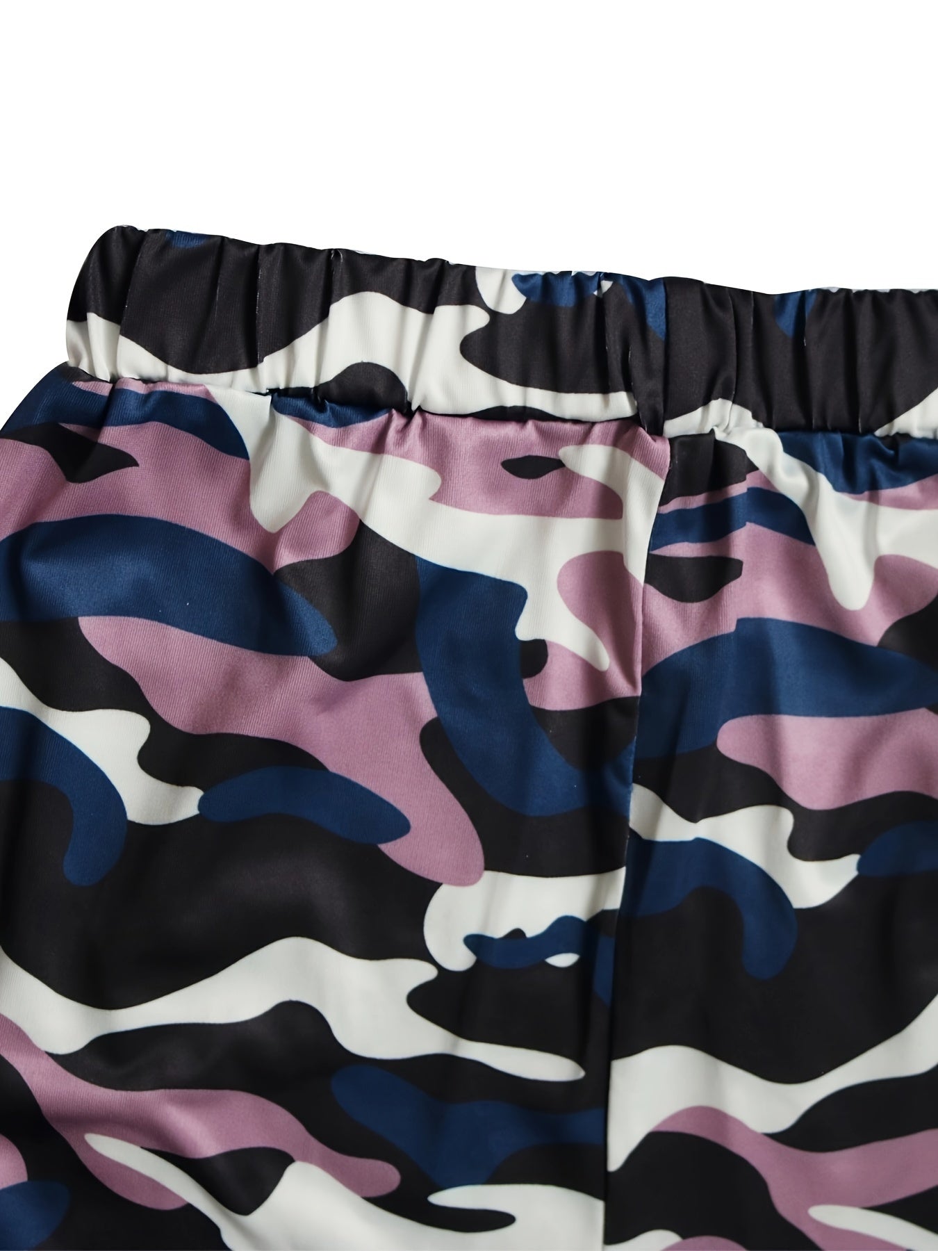 Boys Fashionable Camouflage Two-piece Set - Lightweight T-shirt & Shorts for Summer Playtime - Trendy & Comfortable Everyday Wear