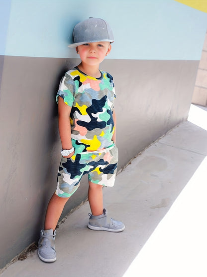 Boys Fashionable Camouflage Two-piece Set - Lightweight T-shirt & Shorts for Summer Playtime - Trendy & Comfortable Everyday Wear