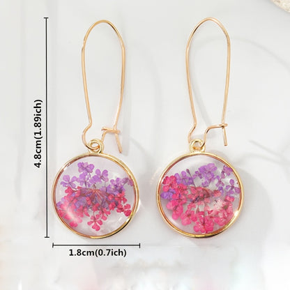 Exquisite Dried Flower Leaf Pendant Earrings - Delicate Artificial Plant Drop Dangle Jewelry for Women - Hypoallergenic Ear Studs with Leaf-Shaped Design and Natural Look