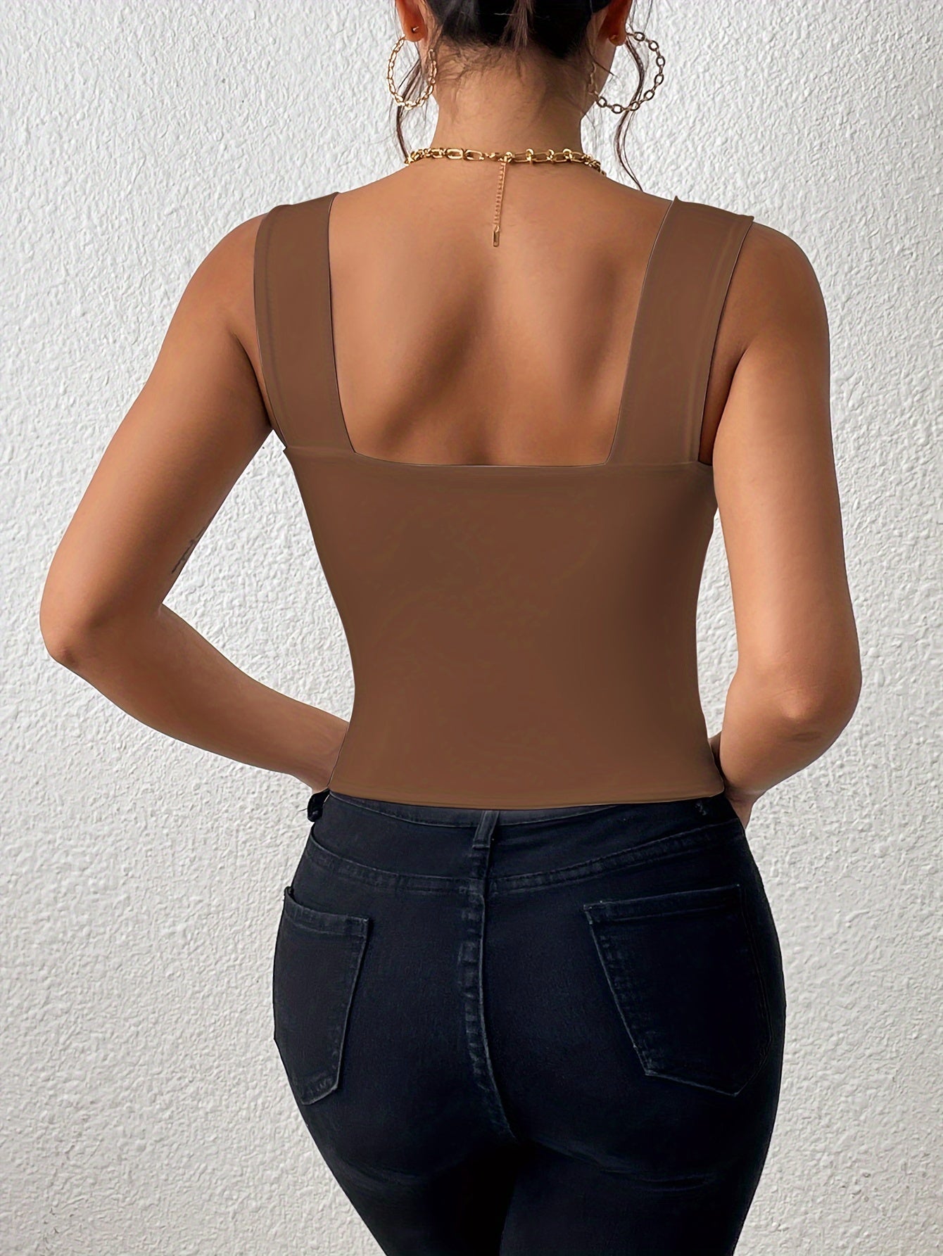Stretchy Women's Crop Tank Top - Casual Everyday Essential - Soft, Breathable, Sleeveless, Solid Color, Comfortable, Relaxed Fit, Women's Clothing