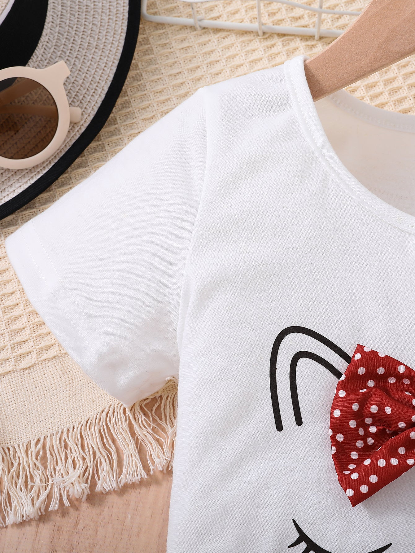 2pcs Girls Cute Cat Graphic Bow T-Shirts Round Neck Short Sleeve Tees Top & Elastic Waist Polka Dots Ruffled Hem Shorts Set Kids Summer Clothes