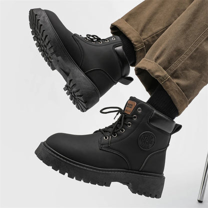 Men's High Top Boots Four Season Outdoor Work Shoes Anti Slip And Comfortable Yellow Boots Fashion British Casual Leather Boots