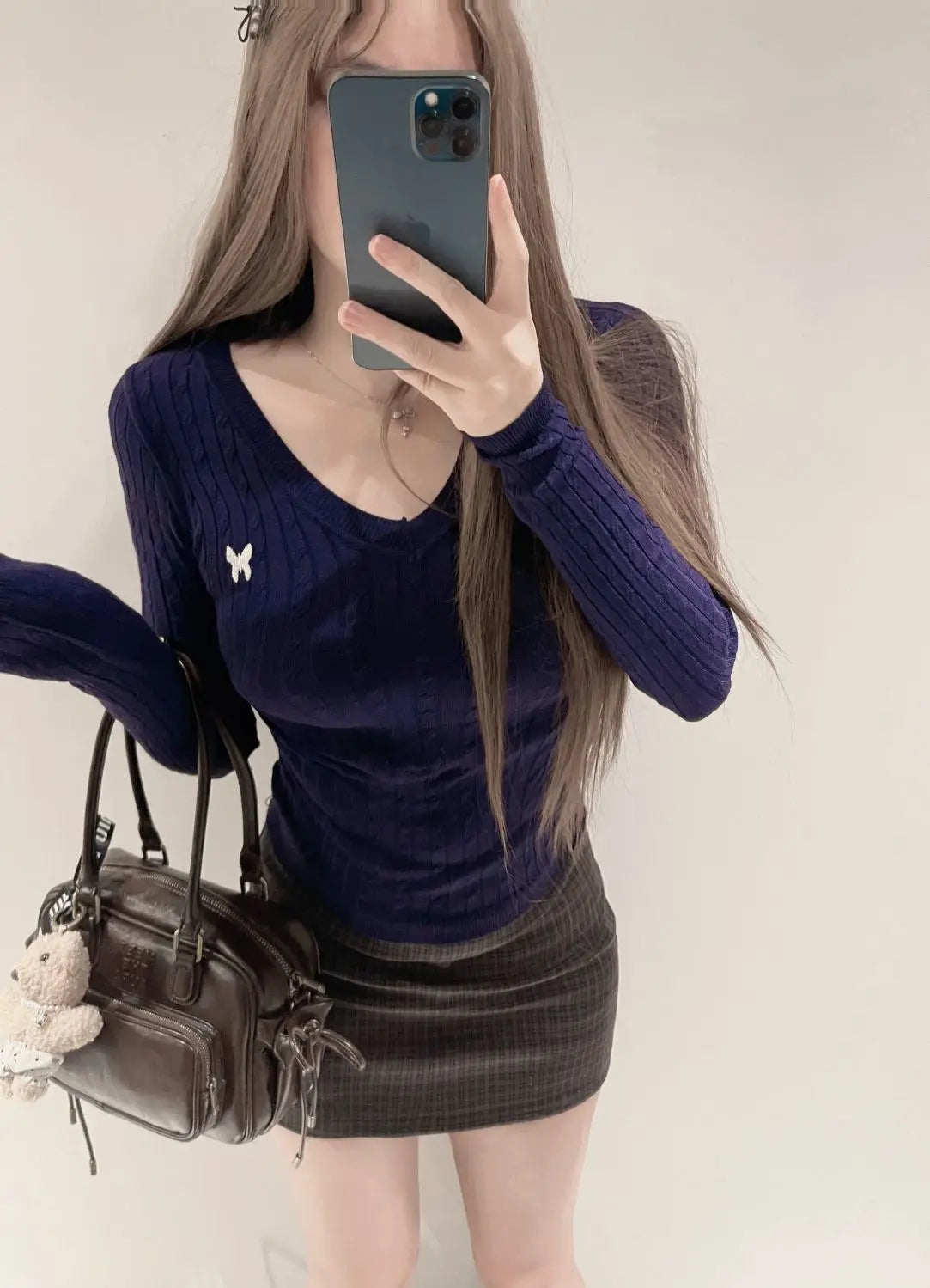 Casual V Neck White Pullovers Women Sweaters Autumn Winter Basic Long Sleeve Y2k Clothes Korean Pink Grey Ladies Tops Jumpers