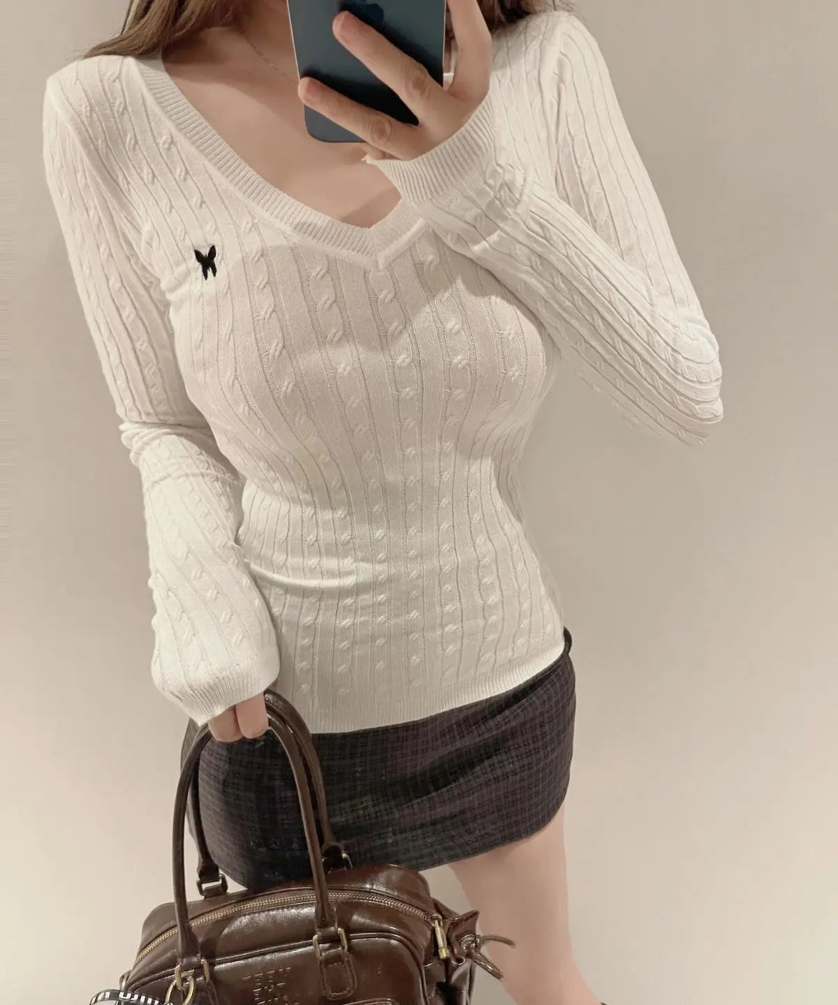 Casual V Neck White Pullovers Women Sweaters Autumn Winter Basic Long Sleeve Y2k Clothes Korean Pink Grey Ladies Tops Jumpers