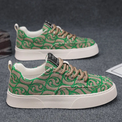 Casual Men's Canvas Shoes 2025 New Designer Men Skateboard Shoes Outdoor Breathable Flats Lace Up Walking Shoe Zapatillas Hombre