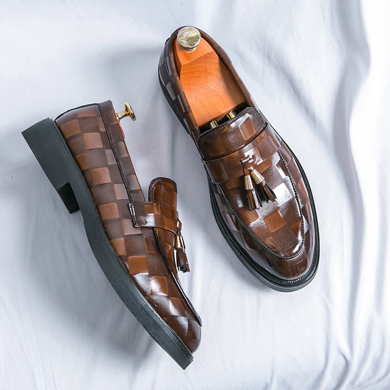 Fashion Business Chequer Loafers Men's Slip-On Brown Office Moccasins Male Dress Shoes Career Black Leather Shoes Plus Size38-47