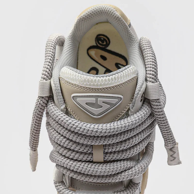 High Quality Men's Safety Walking Shoes Men Sneakers Casual Shoes Men Casual Denim Canvas Shoes Platform Outdoor Sport Shoes