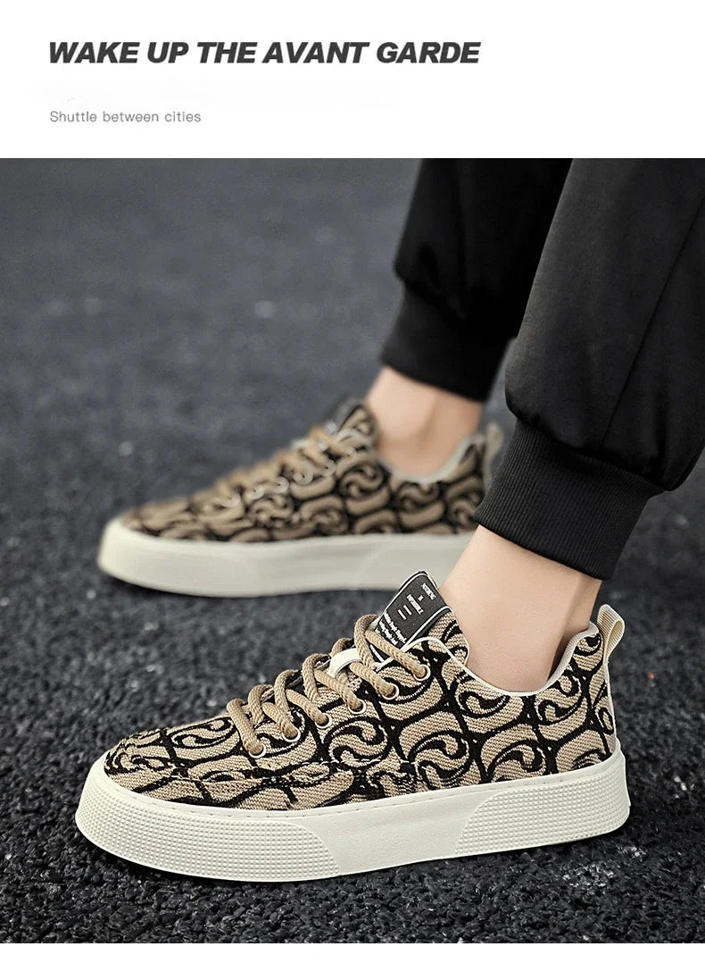 Casual Men's Canvas Shoes 2025 New Designer Men Skateboard Shoes Outdoor Breathable Flats Lace Up Walking Shoe Zapatillas Hombre