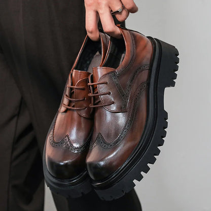 British Style Men's Block Shoes Thick Soled Durable for Office Interviews Formal Shoes Retro Brown Men's Shiny Leather Shoes