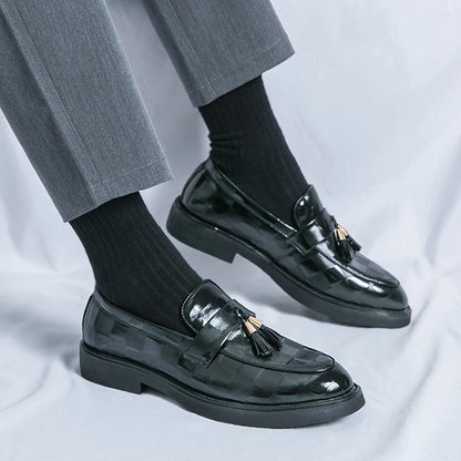 Fashion Business Chequer Loafers Men's Slip-On Brown Office Moccasins Male Dress Shoes Career Black Leather Shoes Plus Size38-47