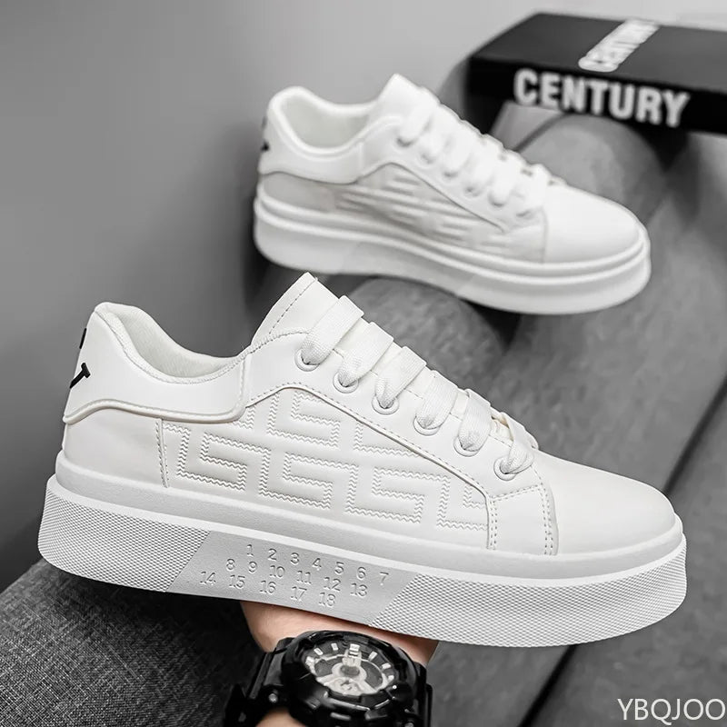 New Men's Breathable Shoes Versatile thick soled Sneakers Outdoor Casual non slip Loafers Fashion comfortable Male shoes Homme