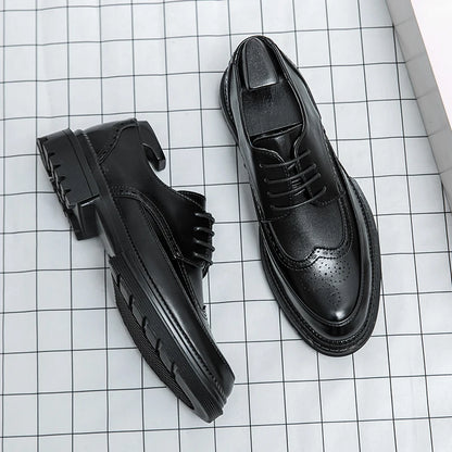 Men's leather shoes, Italian brand, versatile for business, formal wear, casual, high-quality brown, classic block shoes.