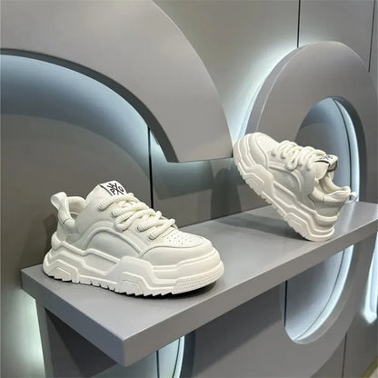 Designer Style Men Shoes White Comfortable Thick Platform Sneakers Fashion Casual Shoes Men 2025 New Brand Sports Trainers Tenis