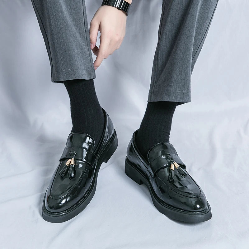 Fashion Business Chequer Loafers Men's Slip-On Brown Office Moccasins Male Dress Shoes Career Black Leather Shoes Plus Size38-47