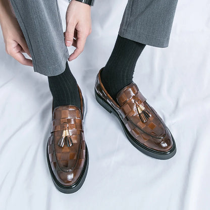 Fashion Business Chequer Loafers Men's Slip-On Brown Office Moccasins Male Dress Shoes Career Black Leather Shoes Plus Size38-47