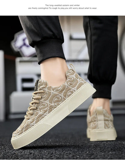 Casual Men's Canvas Shoes 2025 New Designer Men Skateboard Shoes Outdoor Breathable Flats Lace Up Walking Shoe Zapatillas Hombre
