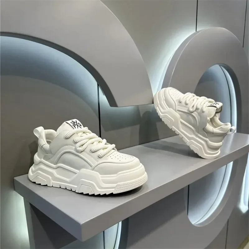 Designer Style Men Shoes White Comfortable Thick Platform Sneakers Fashion Casual Shoes Men 2025 New Brand Sports Trainers Tenis